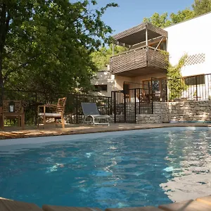  Hébergement de vacances La Source France
